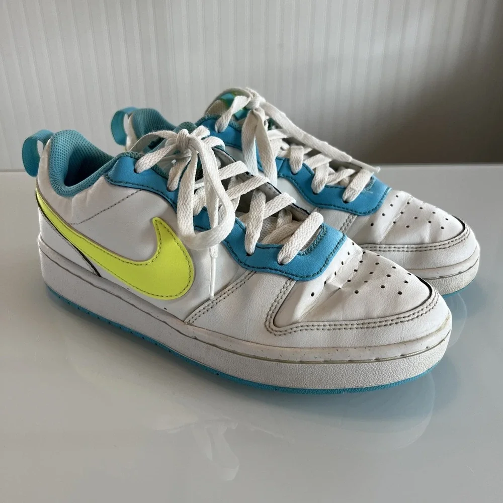 Nike Court Borough Low 2 GS Shoes‎ Size 6Y / Women 7.5 White Volt Blue